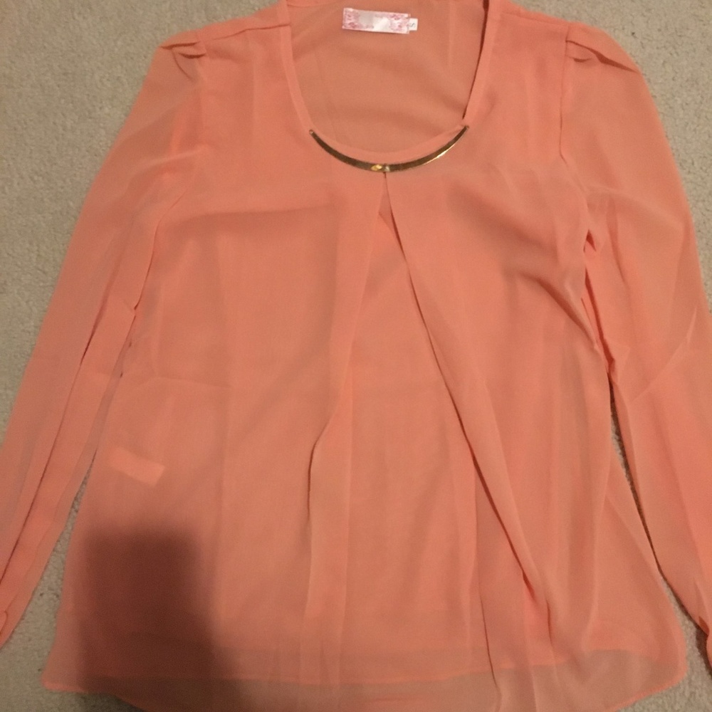 Flowy Blouse - Picture 3 of 4